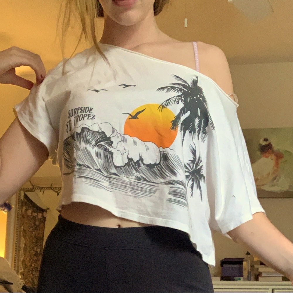 FOREVER 21 CROPPED ST. TROPEZ TOP